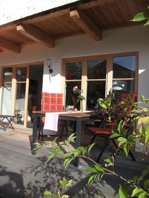 Ferienlandhaus Alpinum เลงกรีส ภายนอก รูปภาพ