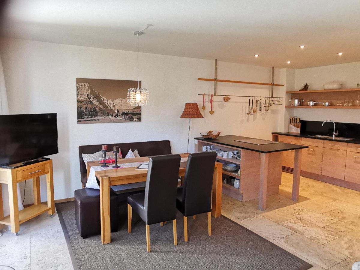 Ferienlandhaus Alpinum เลงกรีส ภายนอก รูปภาพ