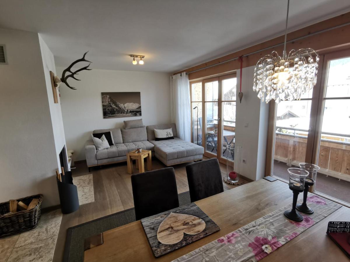 Ferienlandhaus Alpinum เลงกรีส ภายนอก รูปภาพ