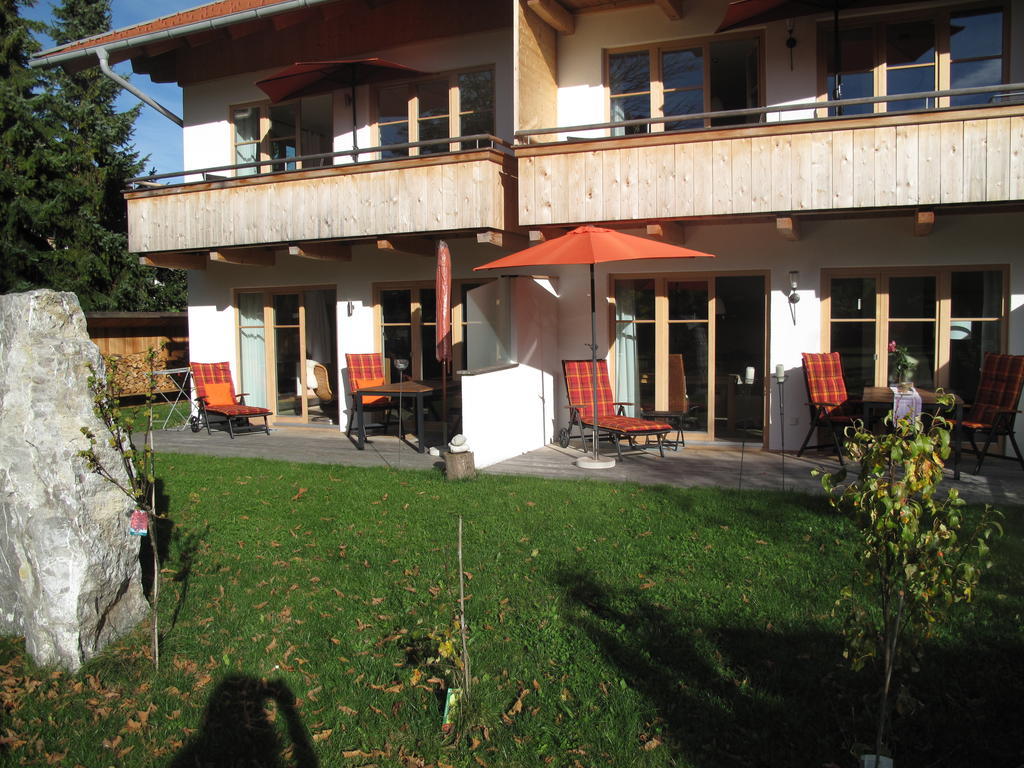 Ferienlandhaus Alpinum เลงกรีส ภายนอก รูปภาพ