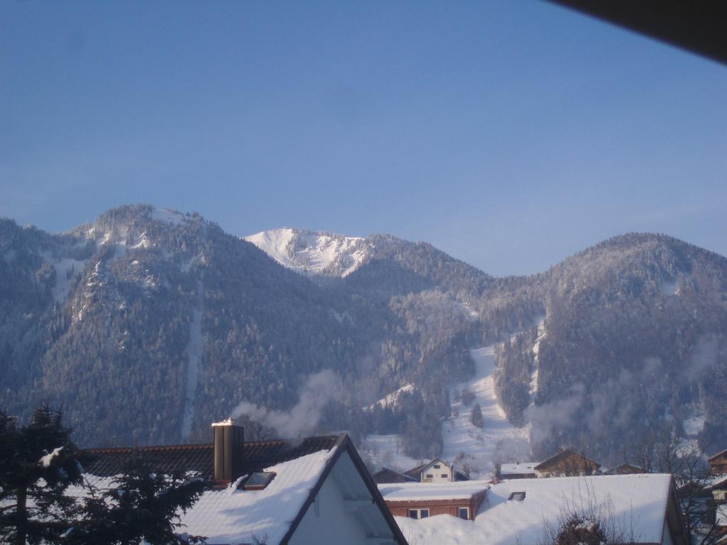 Ferienlandhaus Alpinum เลงกรีส ภายนอก รูปภาพ